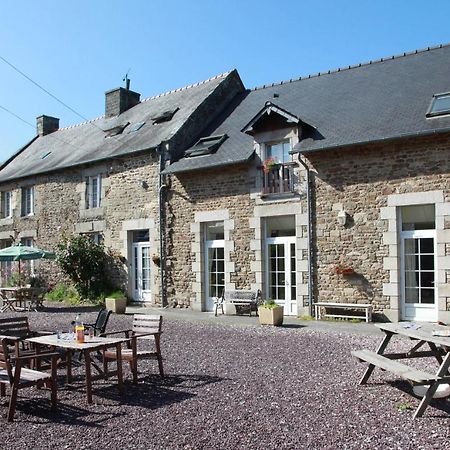 Hotel La Québécoise Dinan Exterior foto