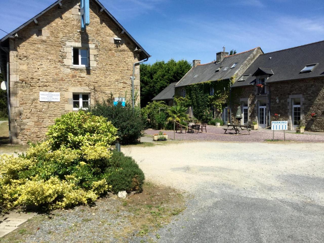 Hotel La Québécoise Dinan Exterior foto